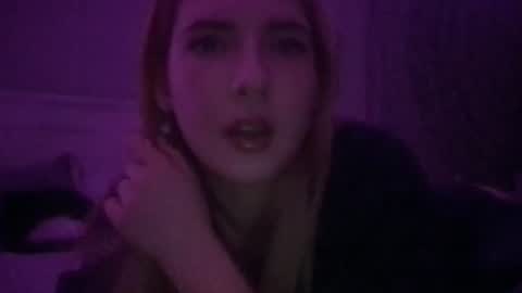 Snapshot of stelladams chatting on 06.18.26 stelladams online show from 06.18.26
