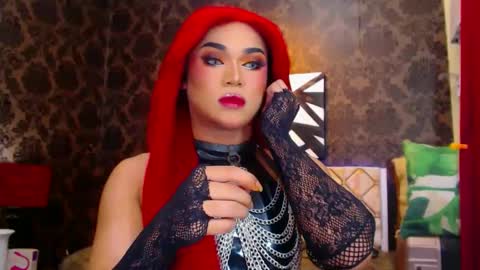 CALL ME STELLA online show from 12.30.24