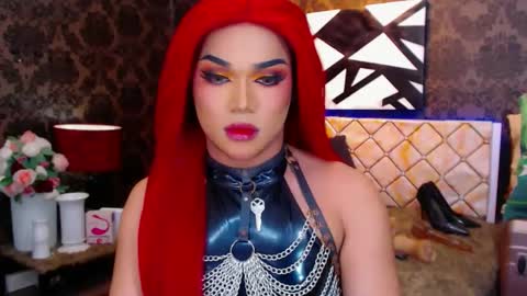 CALL ME STELLA online show from 01.02.25