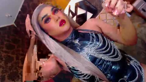 CALL ME STELLA online show from 01.31.25