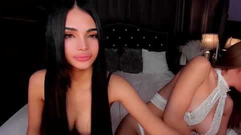 GODDESS STELLA online show from 11.08.25