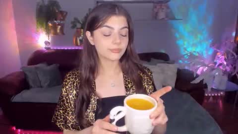 StellaRainbow online show from 04.18.26