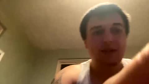 Snapshot of stepbro18 chatting on 12.21.24 Honestly Im a slut I have a high sex drive and I love talking to people off this platform  online show from 12.21.24