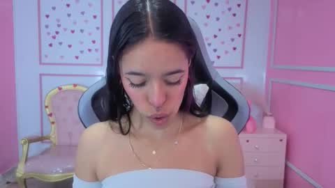 Stephania online show from 01.13.26