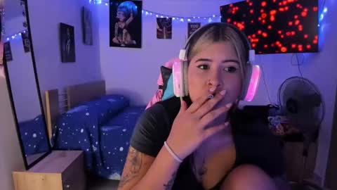 Stephany  independient model  online show from 01.12.25