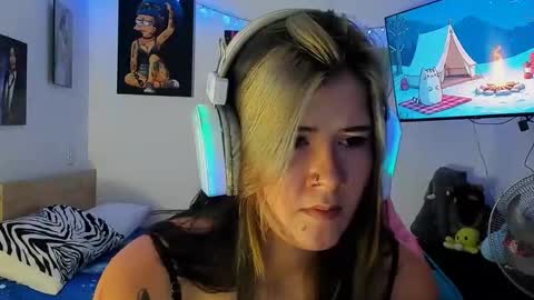 Stephany  independient model  online show from 02.02.25