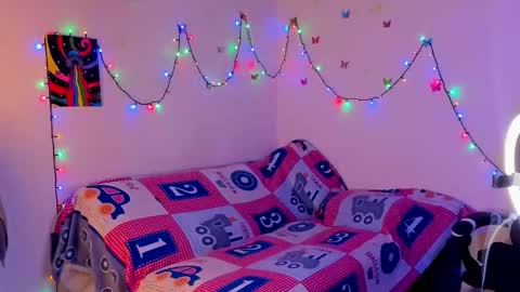 Stephany  independient model  online show from 12.04.25