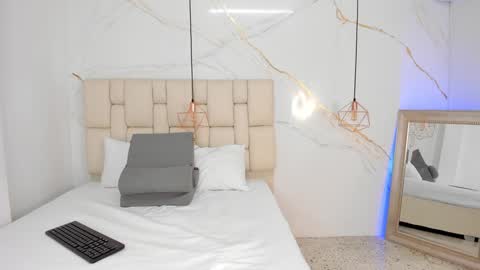 Stefanny online show from 01.31.25