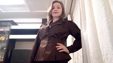 Stephanie online show from 01.10.26