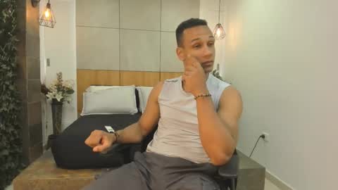 Snapshot of sterling_magnus chatting on 02.17.26 online show from 02.17.26