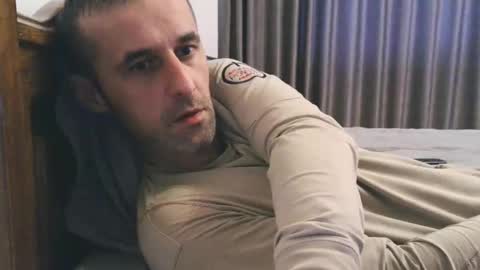 Snapshot of stevenpit chatting on 12.15.24 stevenpit online show from 12.15.24