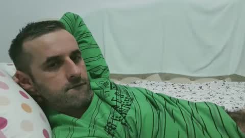 Snapshot of stevenpit chatting on 12.17.24 stevenpit online show from 12.17.24