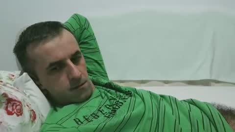 Snapshot of stevenpit chatting on 12.20.24 stevenpit online show from 12.20.24