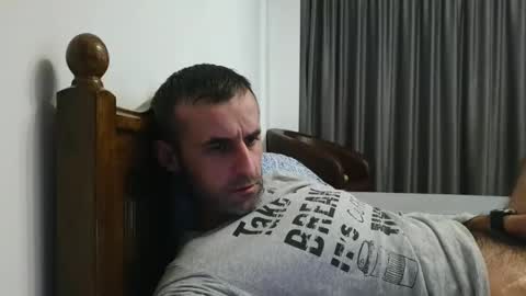 Snapshot of stevenpit chatting on 01.11.25 stevenpit online show from 01.11.25