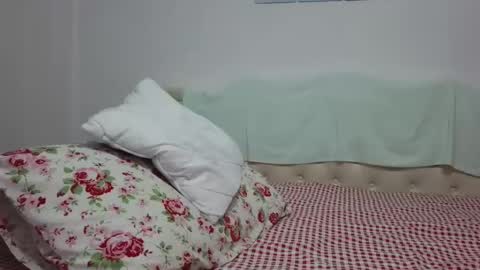 Snapshot of stevenpit chatting on 02.15.25 stevenpit online show from 02.15.25