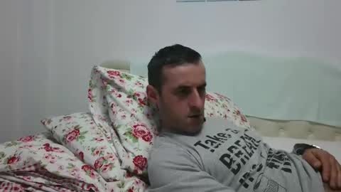 Snapshot of stevenpit chatting on 02.16.25 stevenpit online show from 02.16.25