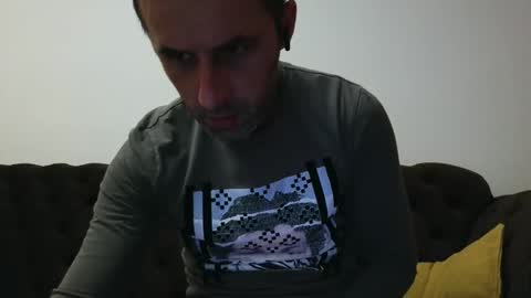 Snapshot of stevenpit chatting on 02.26.25 stevenpit online show from 02.26.25