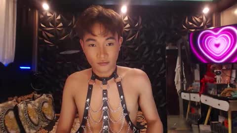 Snapshot of stevetwinktop chatting on 11.01.25 STEVE online show from 11.01.25