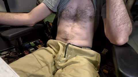 Snapshot of stevie_grey chatting on 10.04.25 stevie_grey online show from 10.04.25