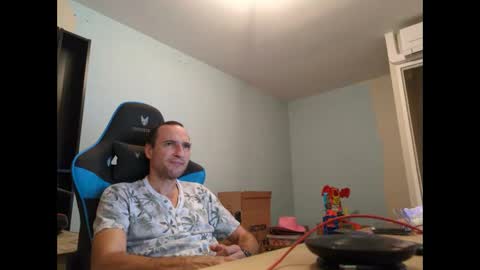 stickolive1 online show from 09.10.25