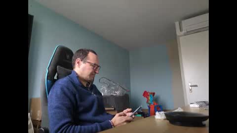 stickolive1 online show from 10.15.25