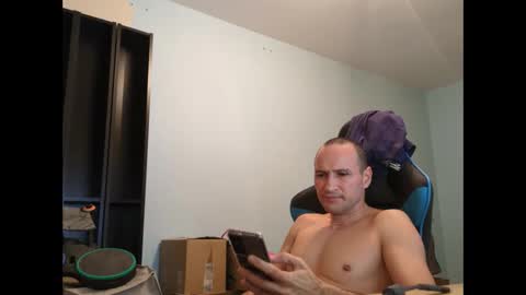 stickolive1 online show from 10.22.25