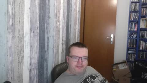 Snapshot of still_alive1985 chatting on 09.15.25 Oliver online show from 09.15.25