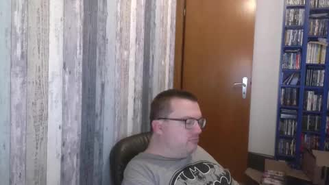 Snapshot of still_alive1985 chatting on 09.18.25 Oliver online show from 09.18.25