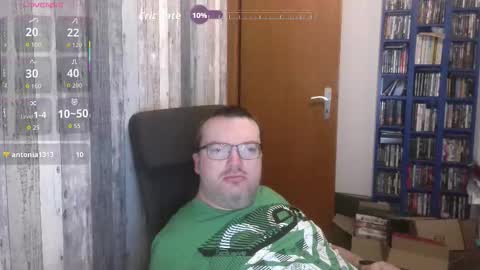 Snapshot of still_alive1985 chatting on 10.19.25 Oliver online show from 10.19.25