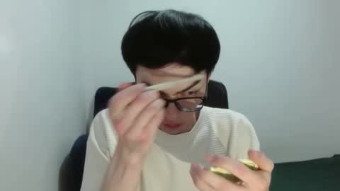 Snapshot of stiv_grant chatting on 02.19.26 stiv_grant online show from 02.19.26