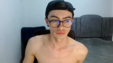 Snapshot of stiv_grant chatting on 06.30.26 stiv_grant online show from 06.30.26