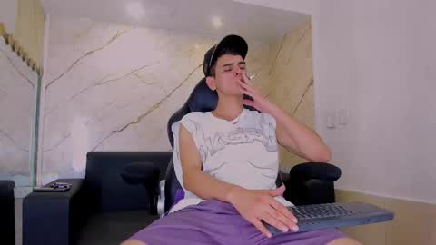 friends online show from 01.12.26