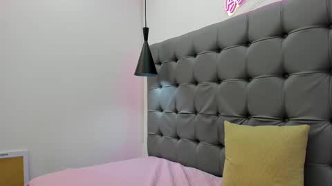 Stiwen online show from 10.02.25