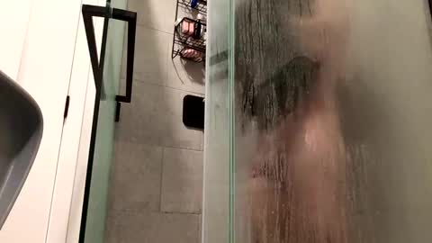 stlhotwifeguy online show from 02.23.25