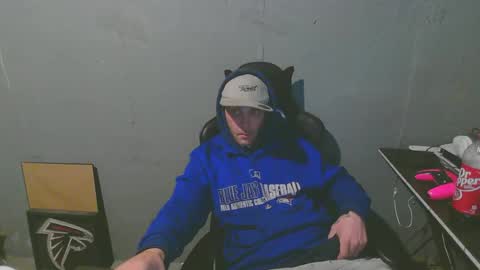 stonedpanda77 online show from 12.15.24