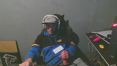 stonedpanda77 online show from 12.24.24