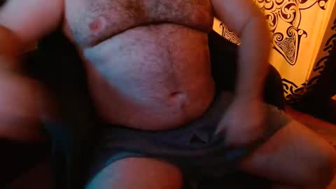 Stonerbear42 online show from 09.17.25