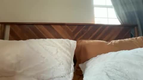 stoney8inches online show from 03.25.26