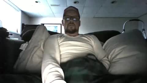 Snapshot of stook4 chatting on 01.27.25 LifestyleMan313 online show from 01.27.25