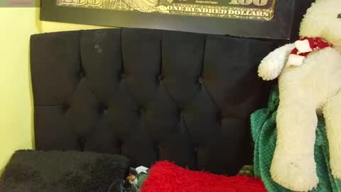 storm doll online show from 09.18.25