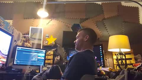 Snapshot of str8foryouguy chatting on 03.08.25 Str8 online show from 03.08.25