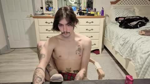 str8whiteboy21 online show from 02.25.26