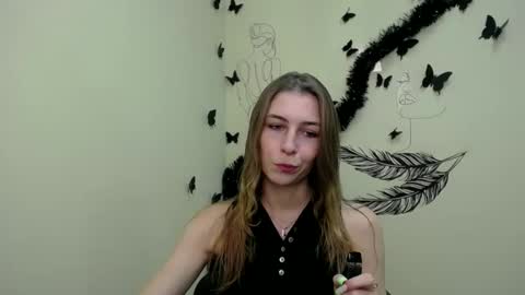 Amalia online show from 12.21.24