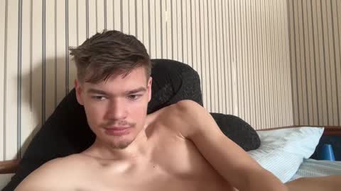 stratman301 online show from 02.18.25