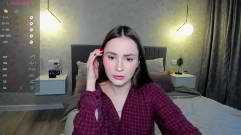 Snapshot of straw_juice chatting on 05.03.26 Laura online show from 05.03.26