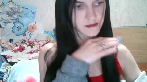 Snapshot of strawberry_storm chatting on 04.07.26 Strawberry Storm online show from 04.07.26