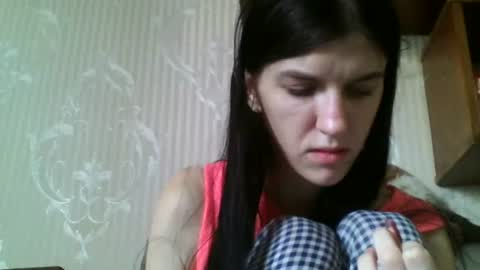 Snapshot of strawberry_storm chatting on 08.01.26 Strawberry Storm online show from 08.01.26