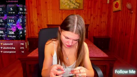 Strawberrylux online show from 01.12.25