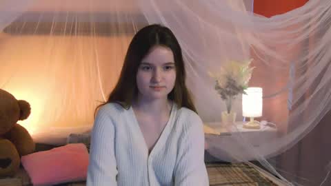 Snapshot of strawbunnybite chatting on 05.18.26 Bunny online show from 05.18.26