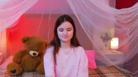 Snapshot of strawbunnybite chatting on 05.22.26 Bunny online show from 05.22.26